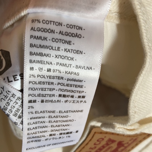 Levi’s distressed high rise 501 jean denim short cutoff vibe Size 31 - Picture 16 of 17